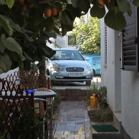 With Parking Space - 7137 Lejlighed Poreč
