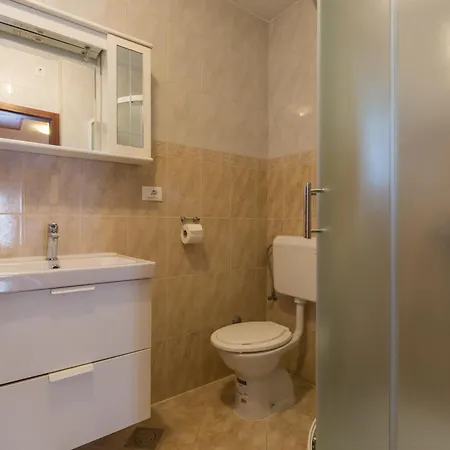 דירה With Parking Space - 7137 פורץ