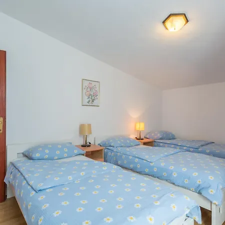 דירה With Parking Space - 7137 פורץ