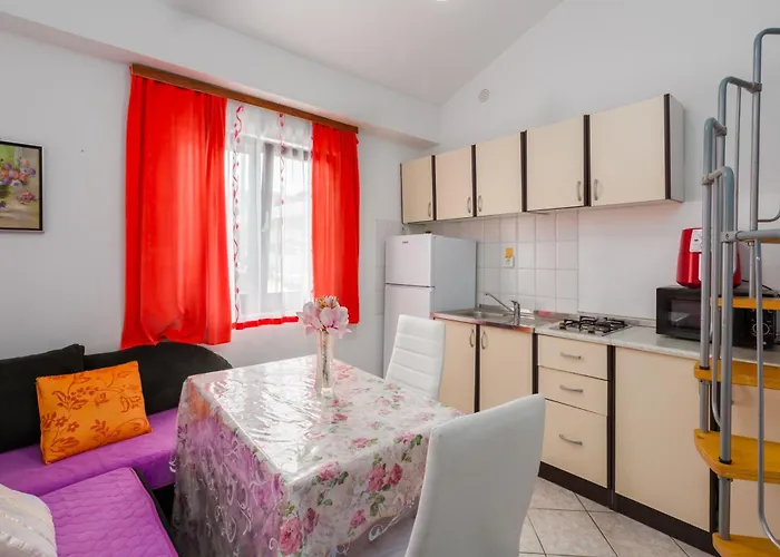 With Parking Space - 7137 Appartement *