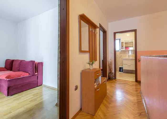 With Parking Space - 7137 Apartment *